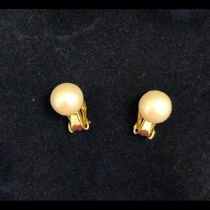 Vintage Large Faux Pearl Ear Clasp